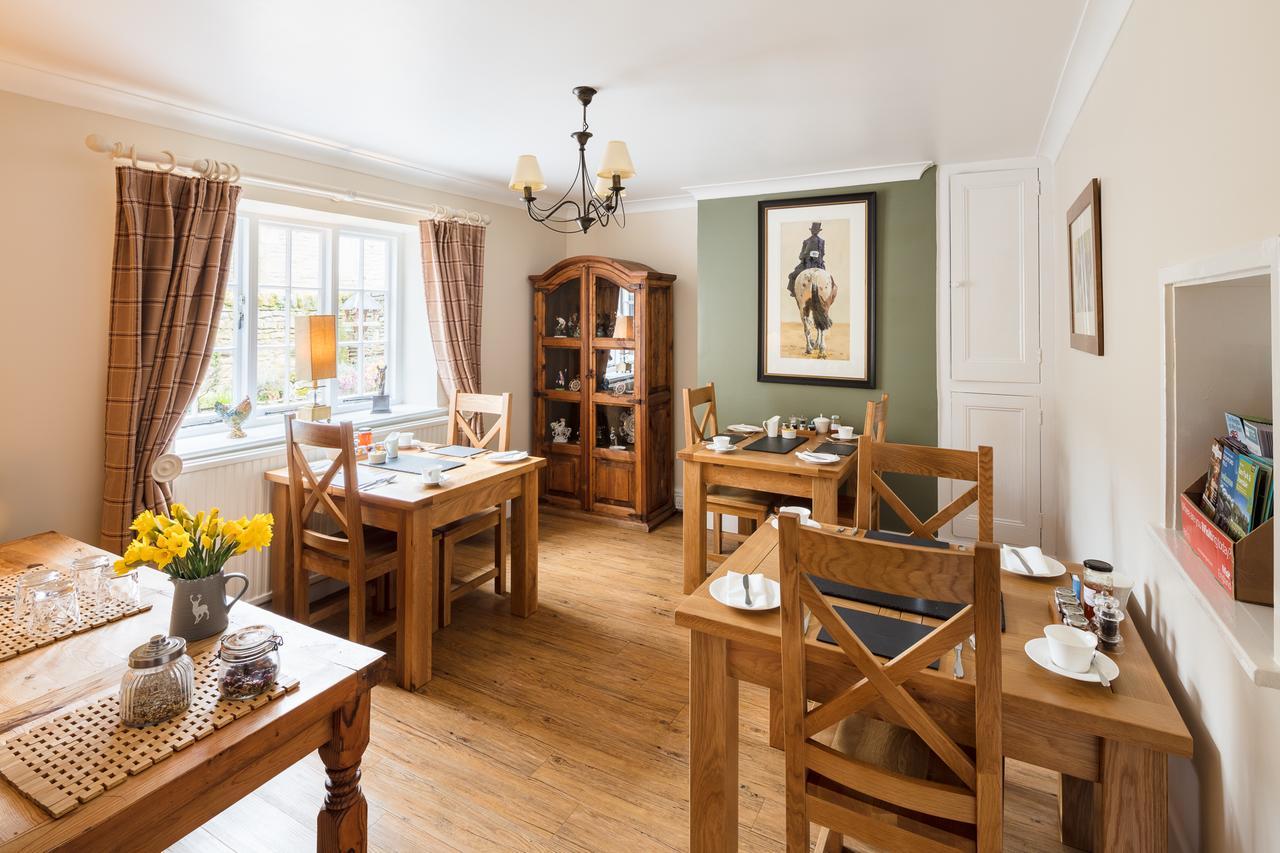 Holly Cottage B&B Pilsley  Экстерьер фото